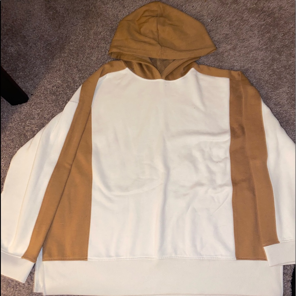 Zara Sweatshirt